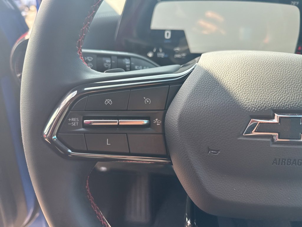 2025 Chevrolet Equinox RS photo 21