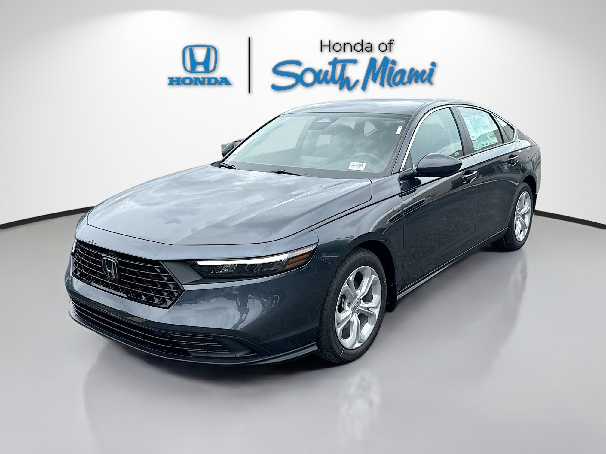 2025 Honda Accord LX photo 3