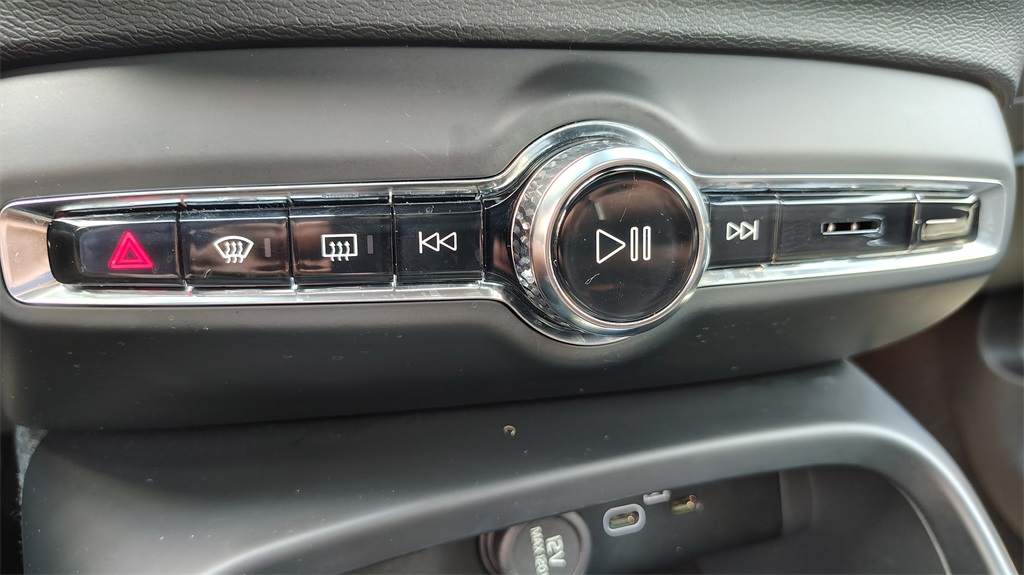 2023 Volvo XC40 Recharge Ultimate photo 20
