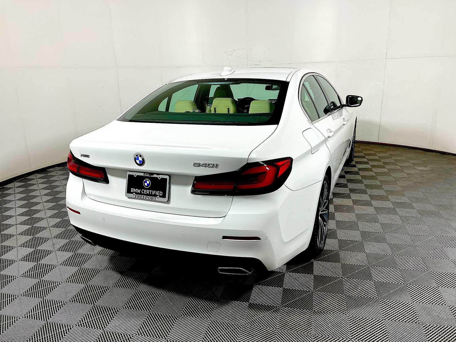 2022 Bmw 540i xDrive photo 4