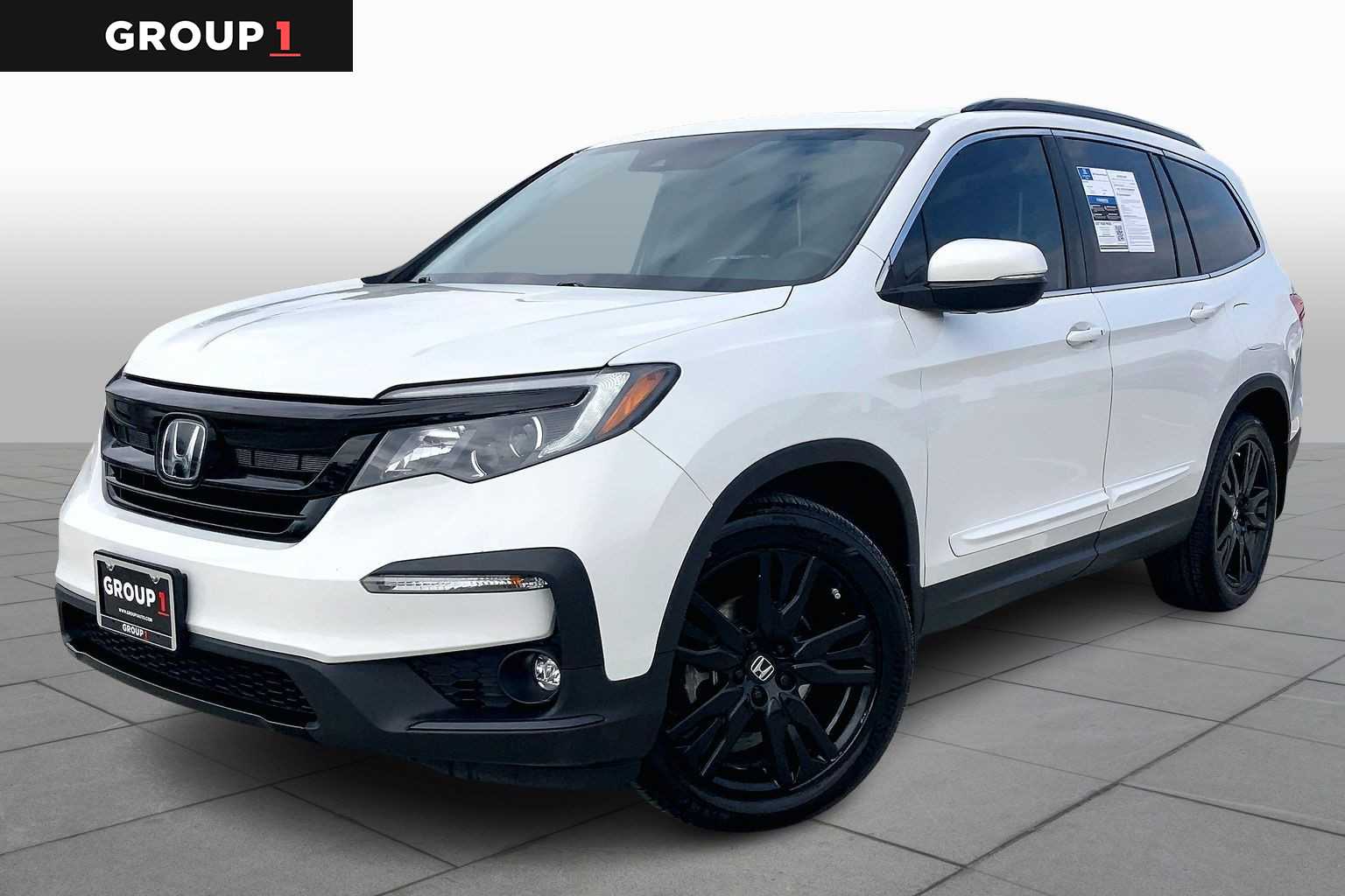 2022 Honda Pilot SE's photo