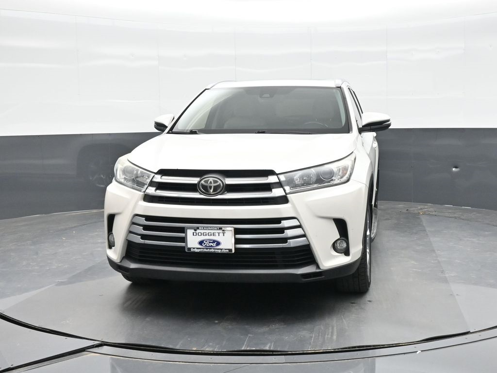 2017 Toyota Highlander Limited Platinum photo 4