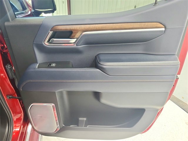2023 Chevrolet Silverado 1500 High Country photo 44