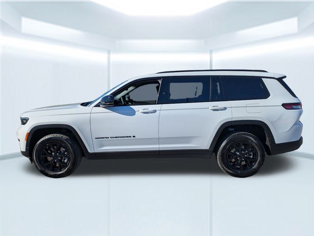 2025 Jeep Grand Cherokee Altitude X photo 2