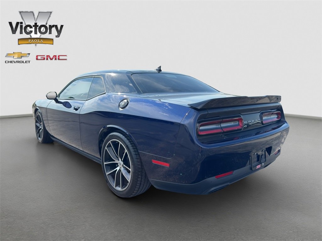 2017 Dodge Challenger R/T photo 4