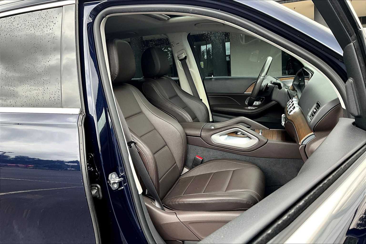 2020 Mercedes Benz GLE 350 4MATIC photo 3