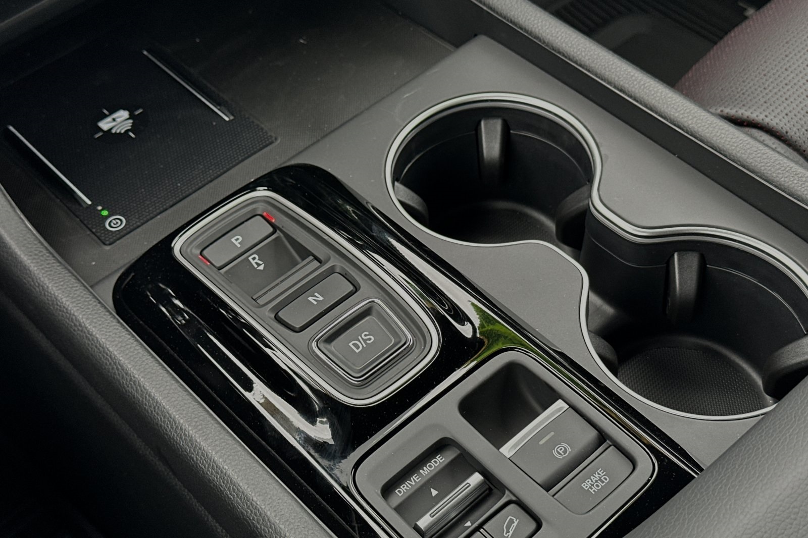 2025 Honda Pilot Black Edition photo 26
