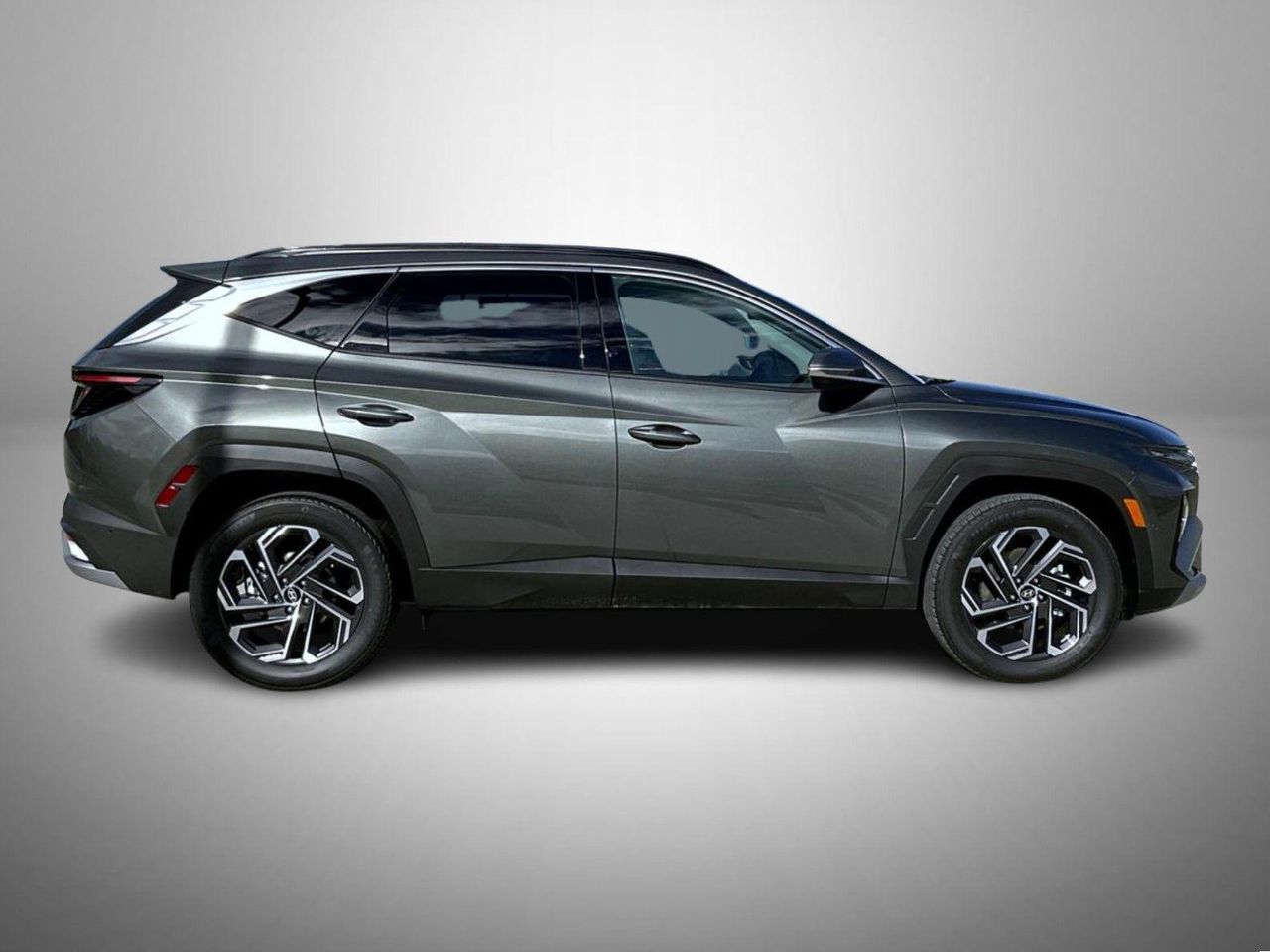 2026 Hyundai Tucson Hybrid Limited Sport photo 4