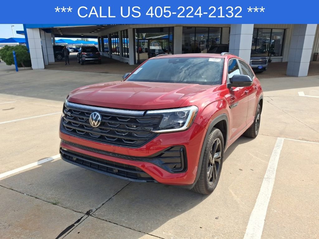 2025 Volkswagen Atlas Cross Sport SEL R-Line photo 4