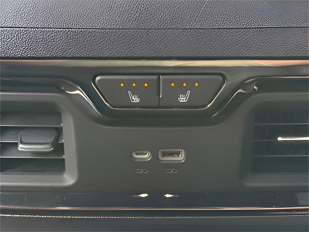2023 Chevrolet Silverado 1500 ZR2 photo 13