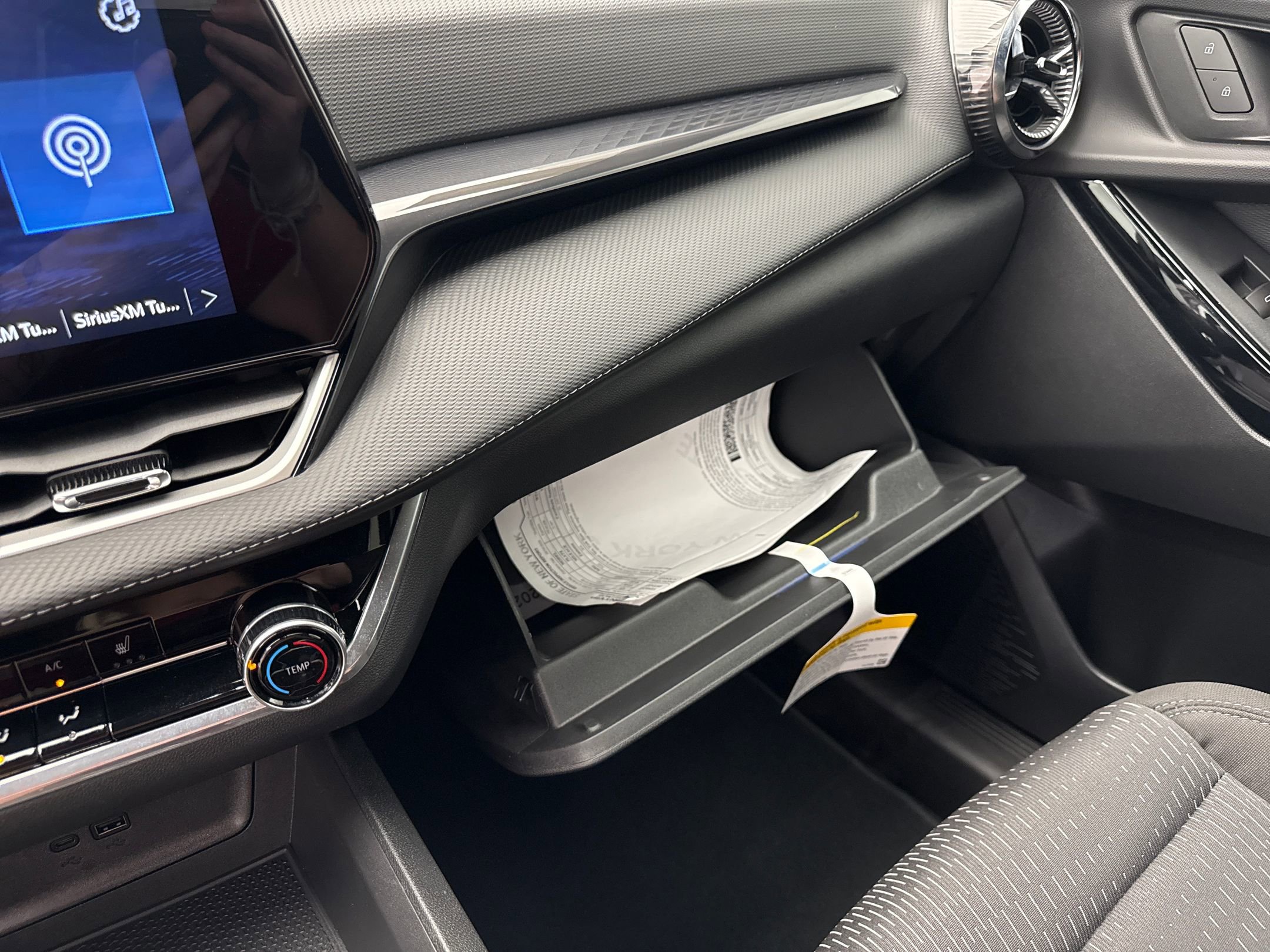 2025 Chevrolet Equinox LT photo 37