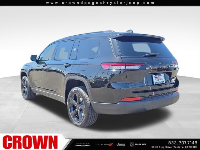 2025 Jeep Grand Cherokee Laredo Altitude photo 4