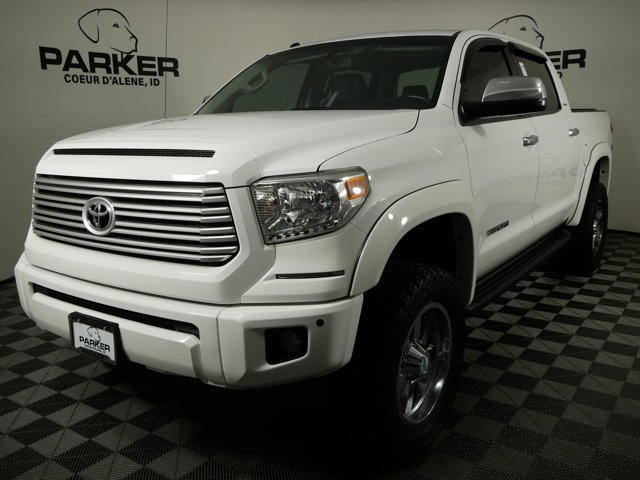 2014 Toyota Tundra Limited's photo