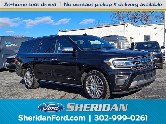 2022 Ford Expedition Platinum's photo