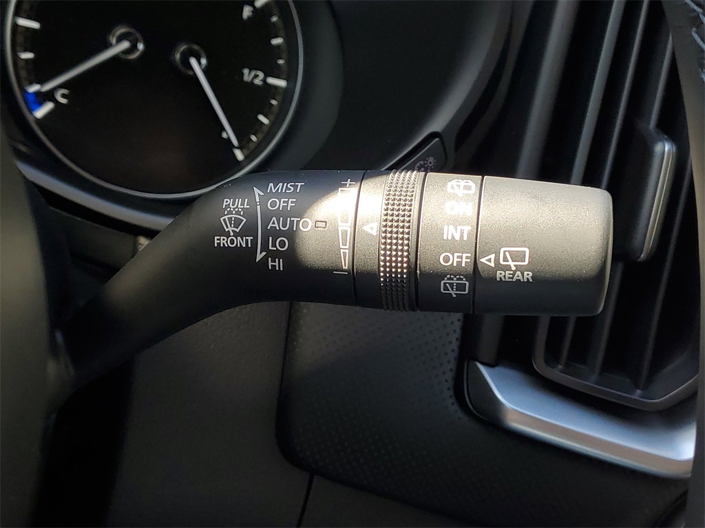 2025 Mazda CX-50 2.5 Select photo 20
