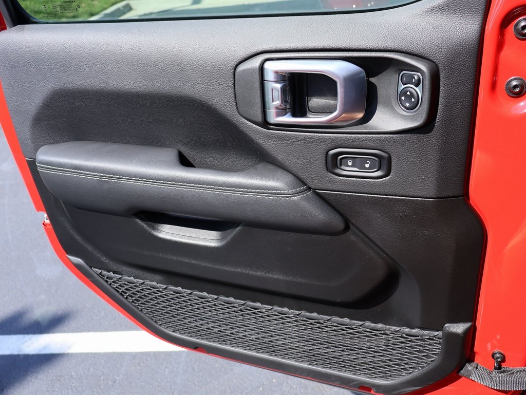 2023 Jeep Wrangler Rubicon photo 38
