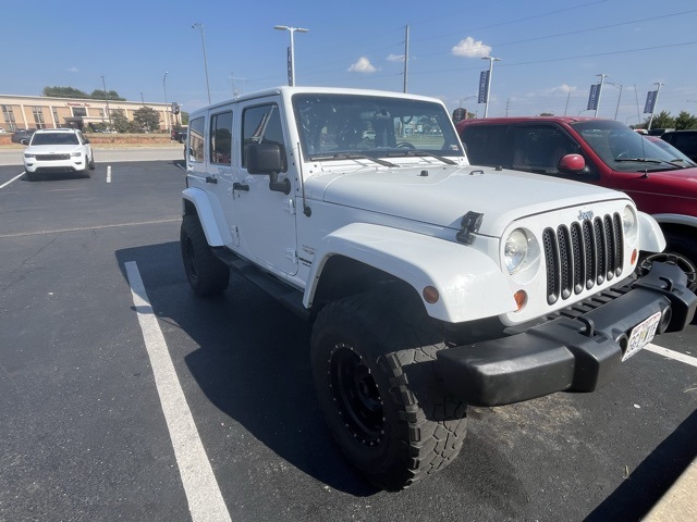 2012 Jeep Wrangler Unlimited Sahara photo 7