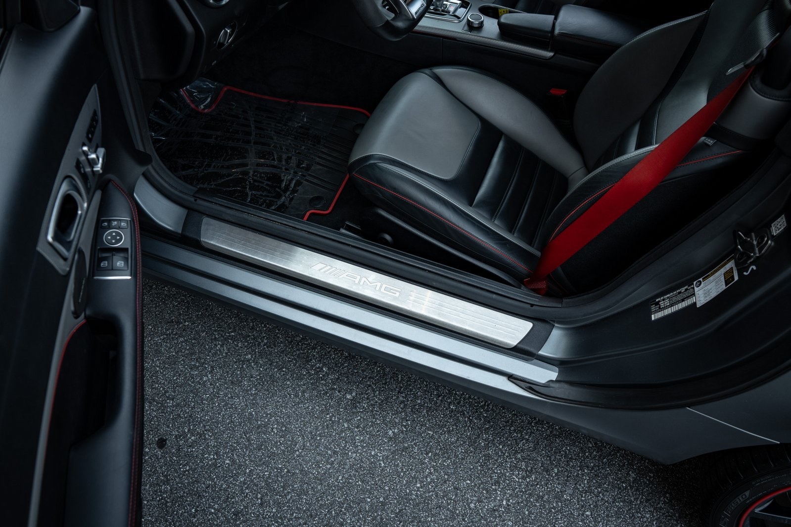 2019 Mercedes Benz SLC AMG 43 photo 26