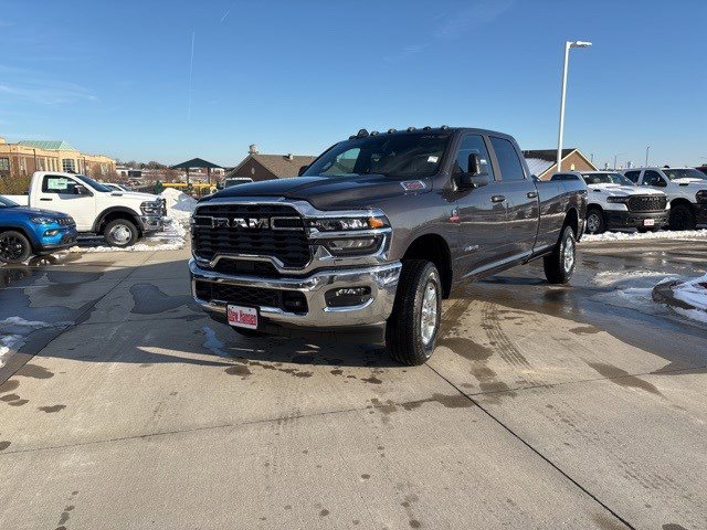2026 RAM Ram 3500 Pickup Big Horn's photo