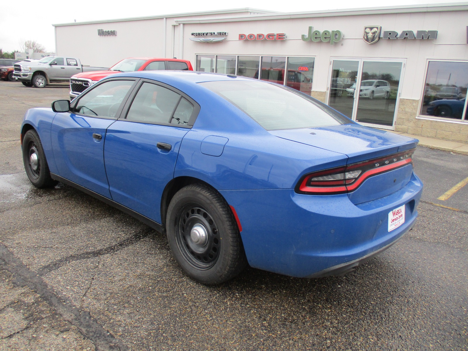 2018 Dodge Charger photo 2