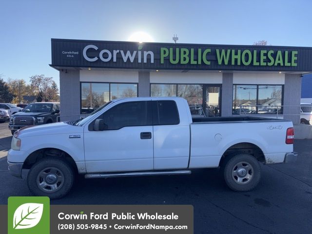 2004 Ford F-150 photo 2