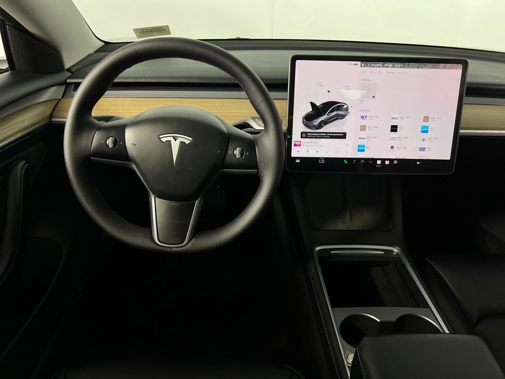2023 Tesla Model 3 photo 11