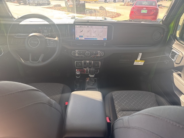 2025 Jeep Gladiator Mojave photo 10