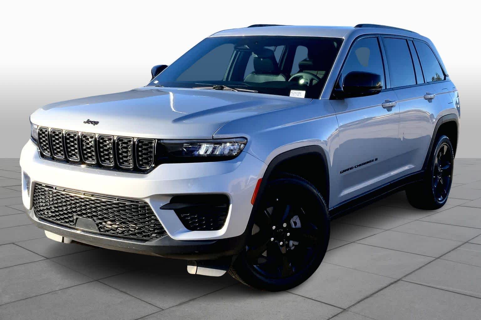 2024 Jeep Grand Cherokee Altitude's photo
