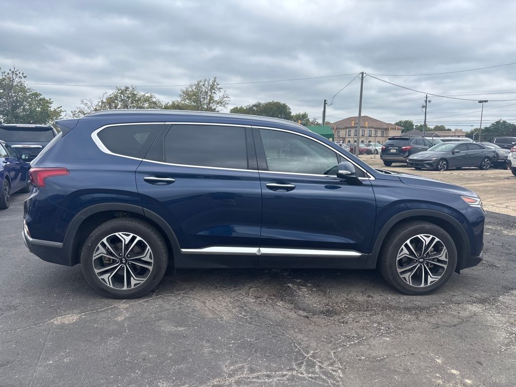 2019 Hyundai Santa Fe Limited photo 2