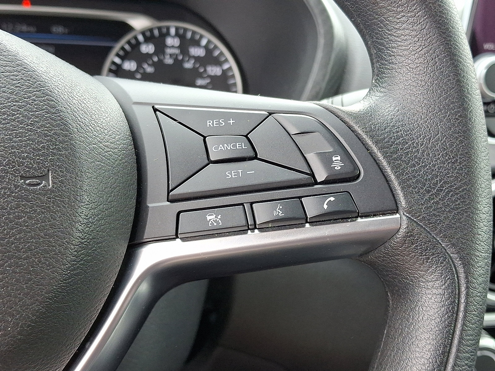 2024 Nissan Sentra SV photo 21