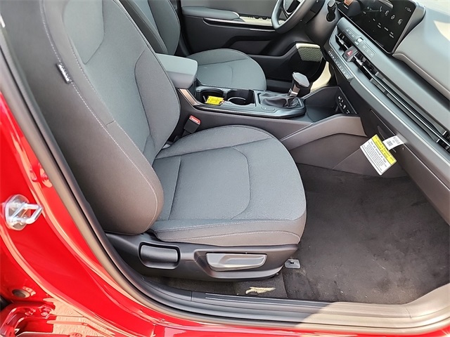 2025 Kia K4 LXS photo 12