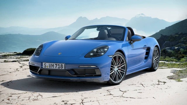 New 2025 Porsche 718 S 2D Coupe in Englewood #PP225284