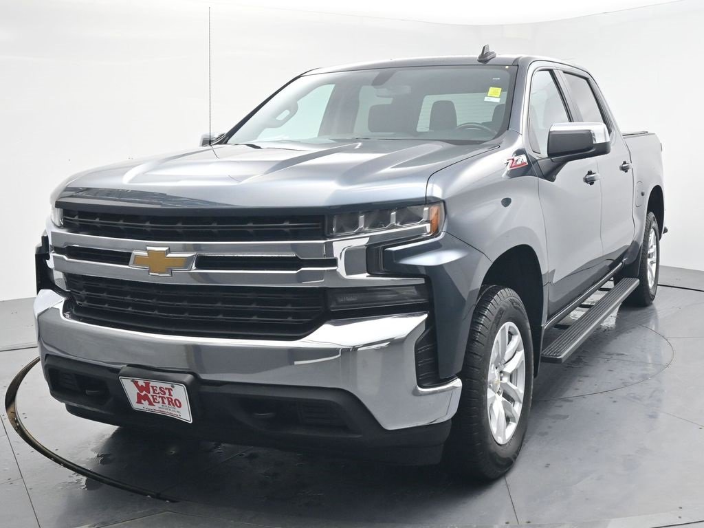 Used 2019 Chevrolet Silverado 1500 LT with VIN 3GCUYDED7KG299840 for sale in Monticello, Minnesota