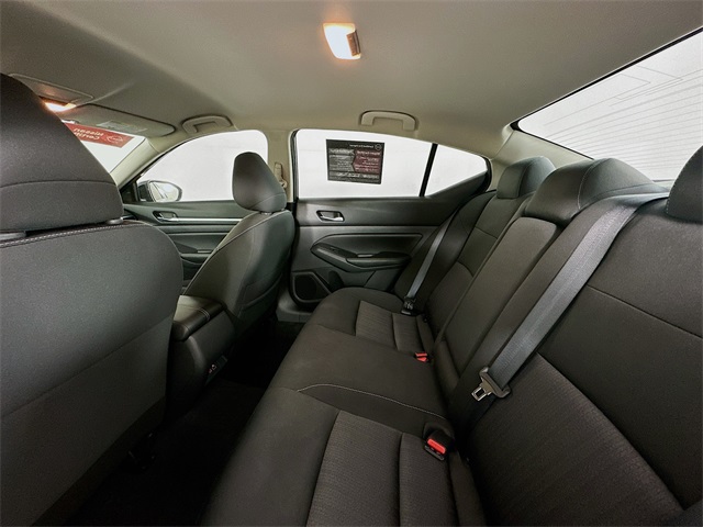 2024 Nissan Sentra SV photo 24