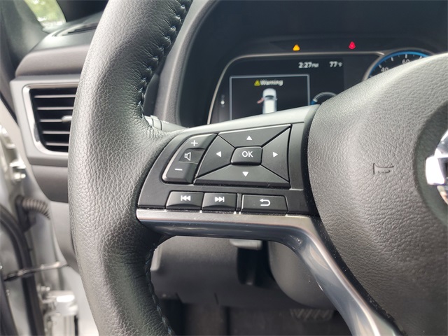 2022 Nissan Leaf SV Plus photo 14