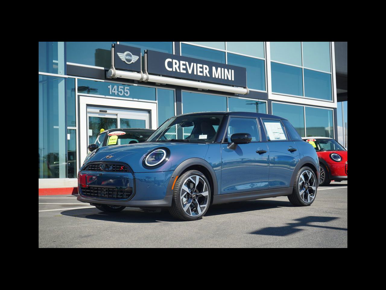 2026 MINI Hardtop 4 Door S's photo