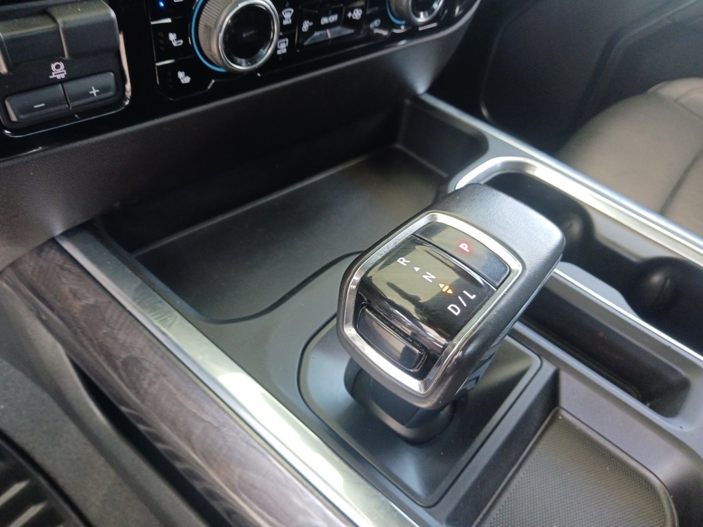 2022 Chevrolet Silverado 1500 LTZ photo 23