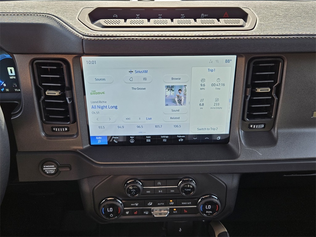 2025 Ford Bronco Badlands photo 15