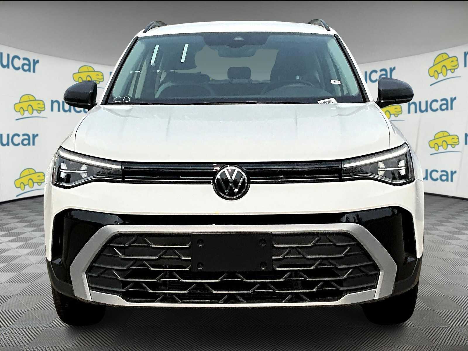 2025 Volkswagen Taos S photo 2