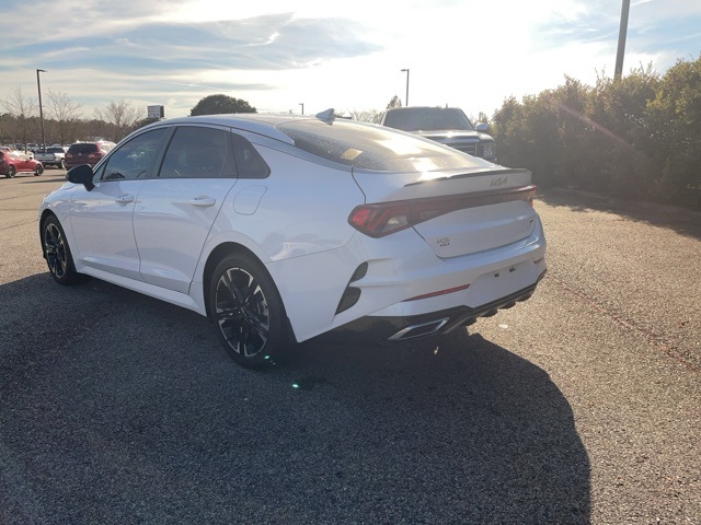 2023 Kia K5 GT-Line photo 3