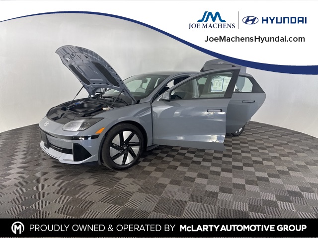 2024 Hyundai Ioniq 6 SE photo 16