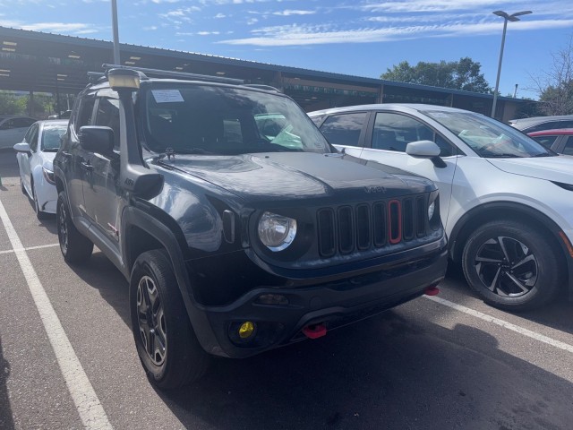 Used 2017 Black Jeep Trailhawk image 1