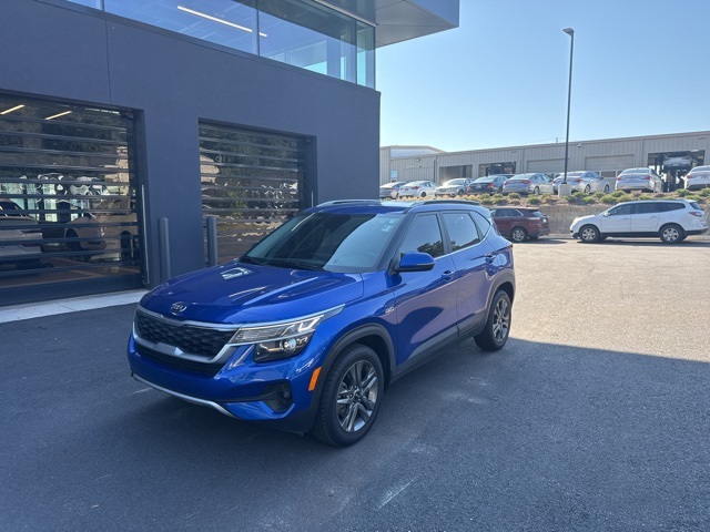 2021 Kia Seltos S photo 5