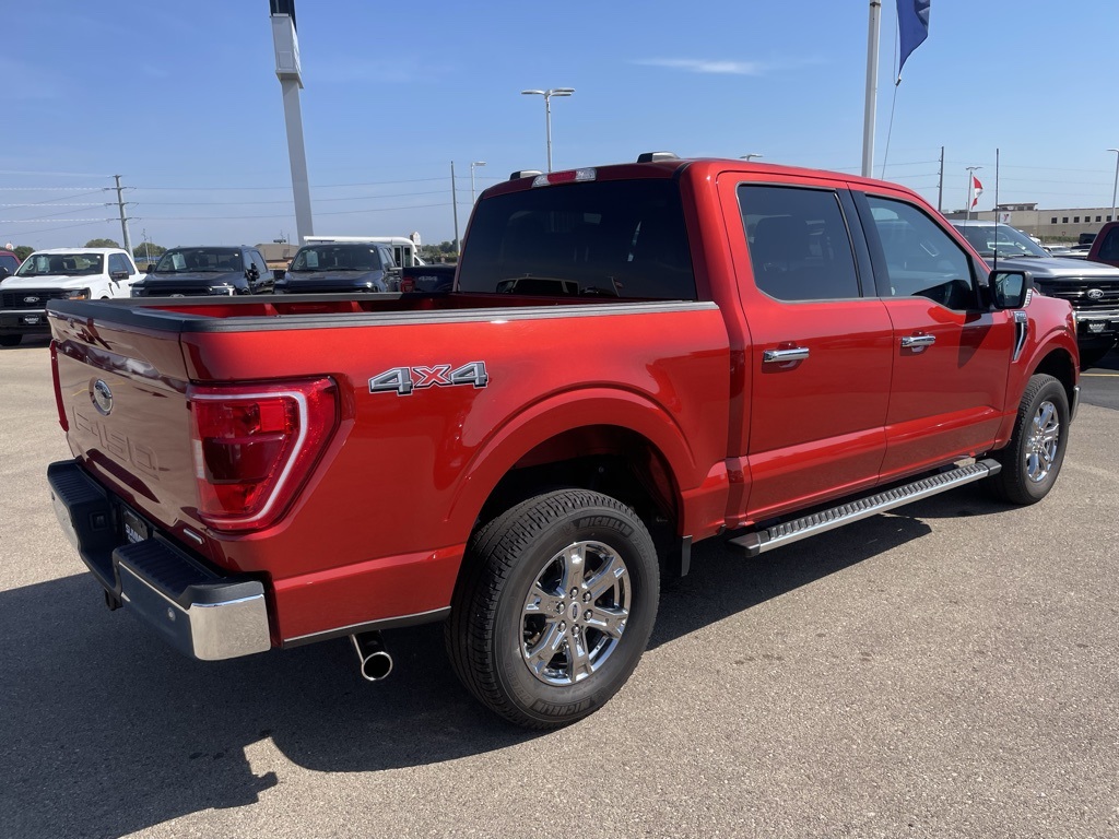 2023 Ford F-150 XLT photo 4