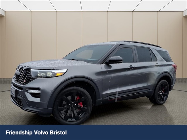 2023 Ford Explorer ST's photo