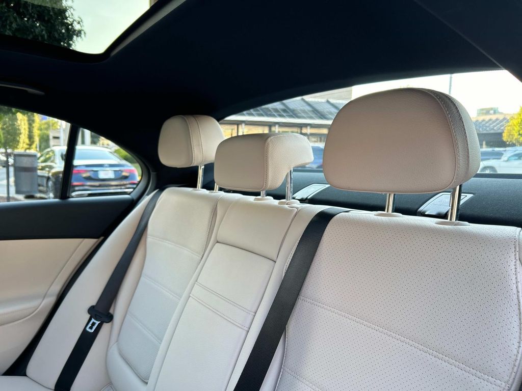 2025 Mercedes Benz C 300 4MATIC photo 30
