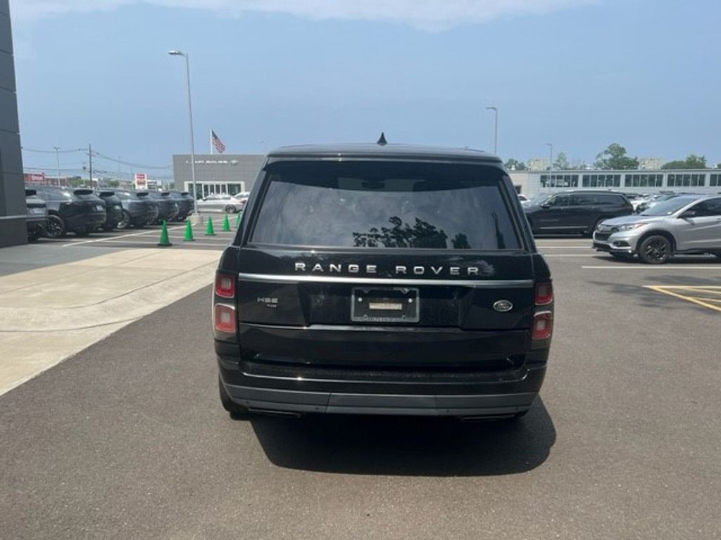 2020 Land Rover Range Rover HSE photo 3