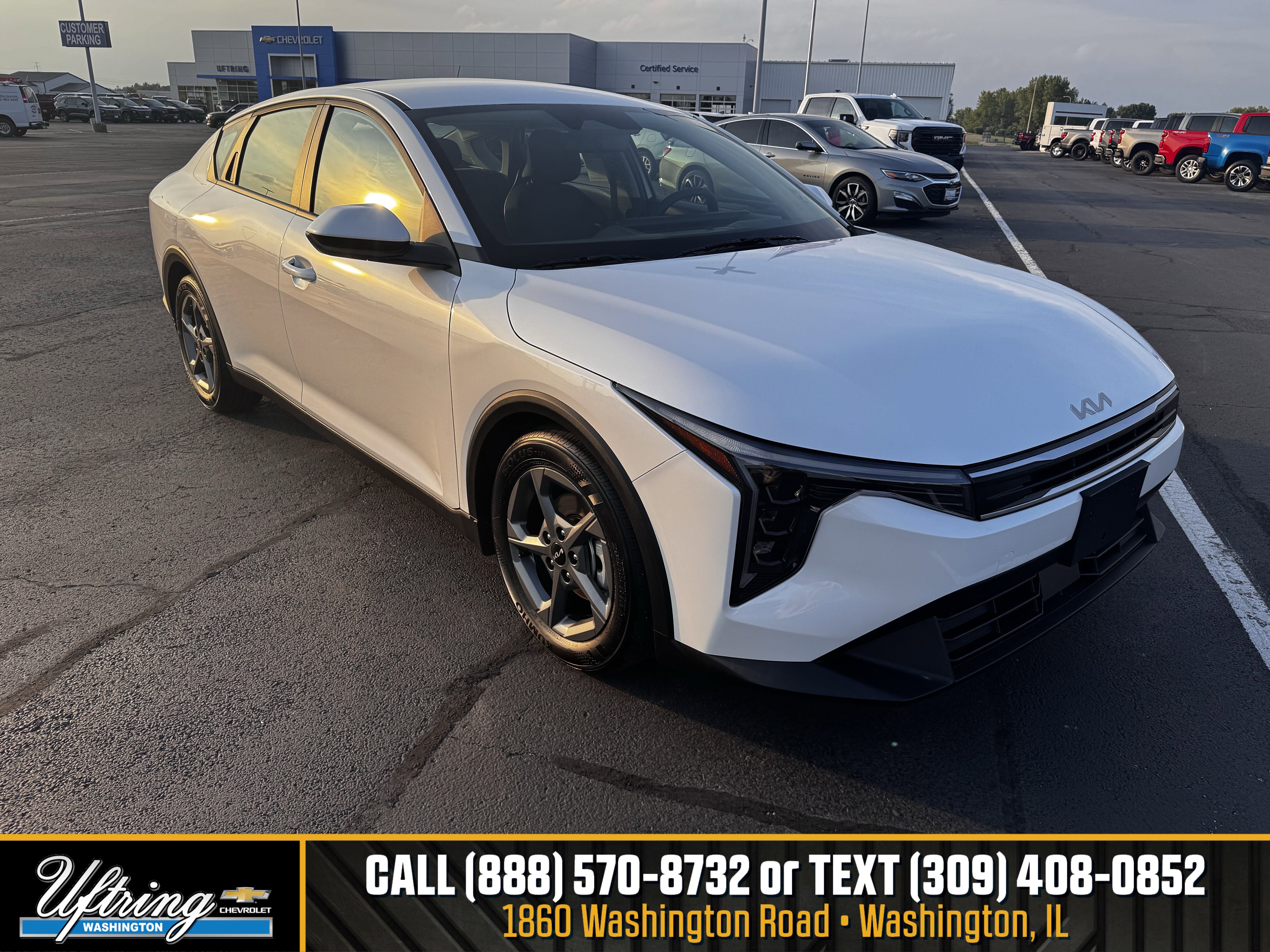 2025 Kia K4 LXS
