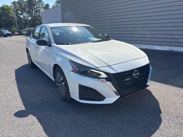 2025 Nissan Altima