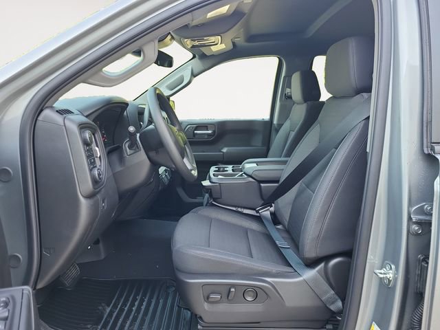 2026 Chevrolet Silverado 1500 Custom Trail Boss photo 2